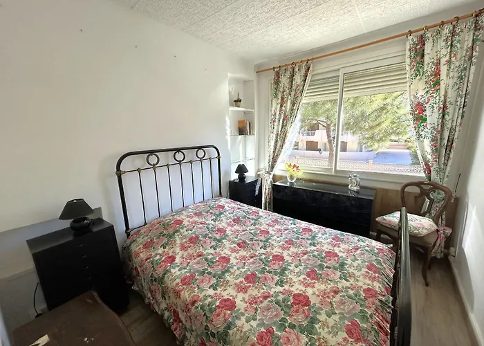 Apartman T2 Proche Avec Terrasse - Fr-1-837-16