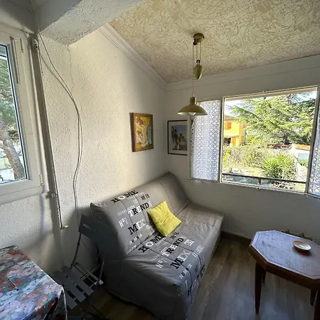 T2 Proche Avec Terrasse - Fr-1-837-16 Appartement *