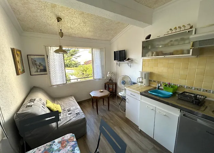 T2 Proche Avec Terrasse - Fr-1-837-16